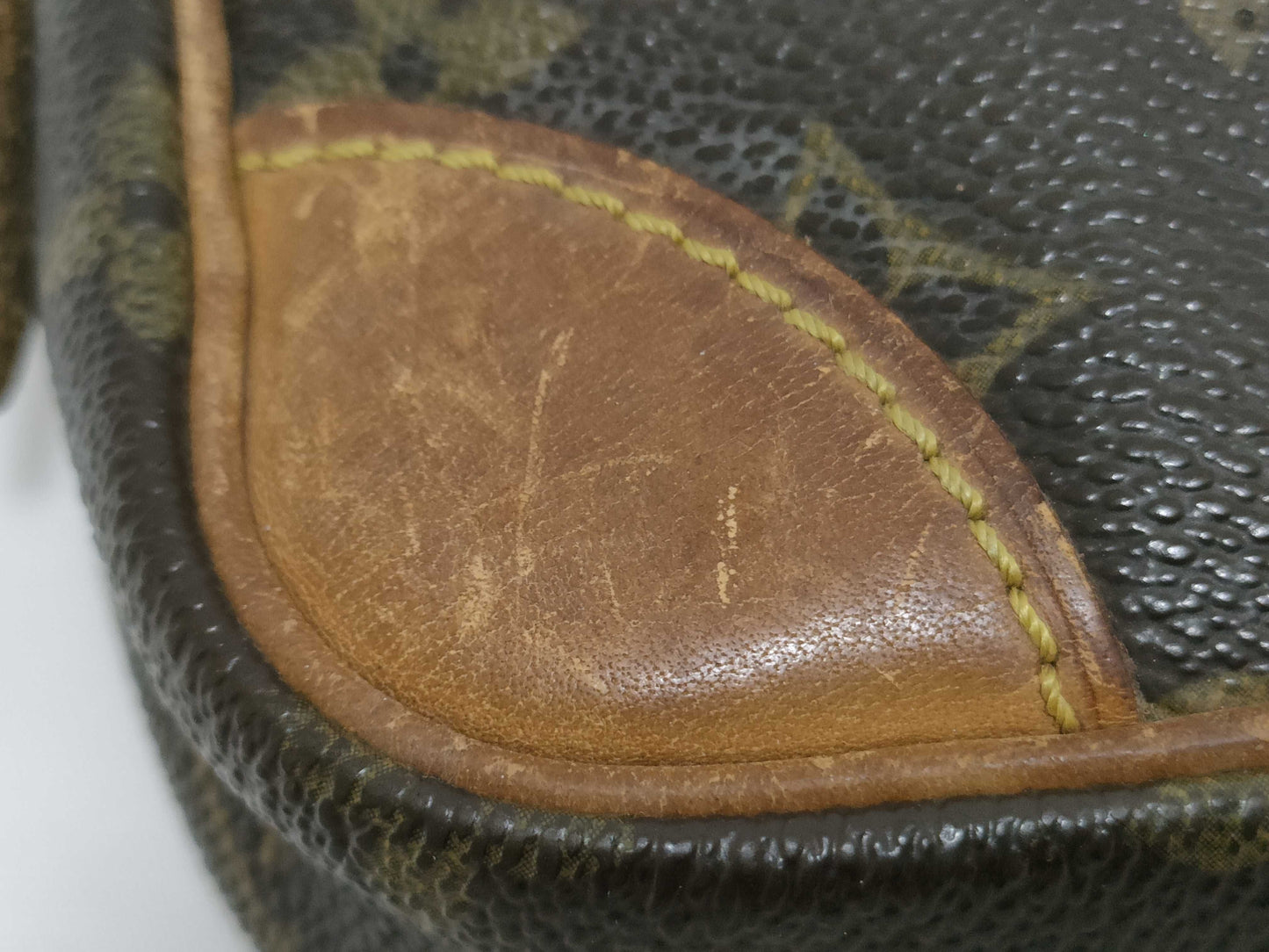 LOUIS VUITTON RFID Unverifiable Monogram Louis Vuitton Monogram Marly Dragonne Shoulder Bag