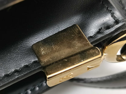 LOUIS VUITTON RFID Unverifiable Epi Capuchin Monogram Handbag