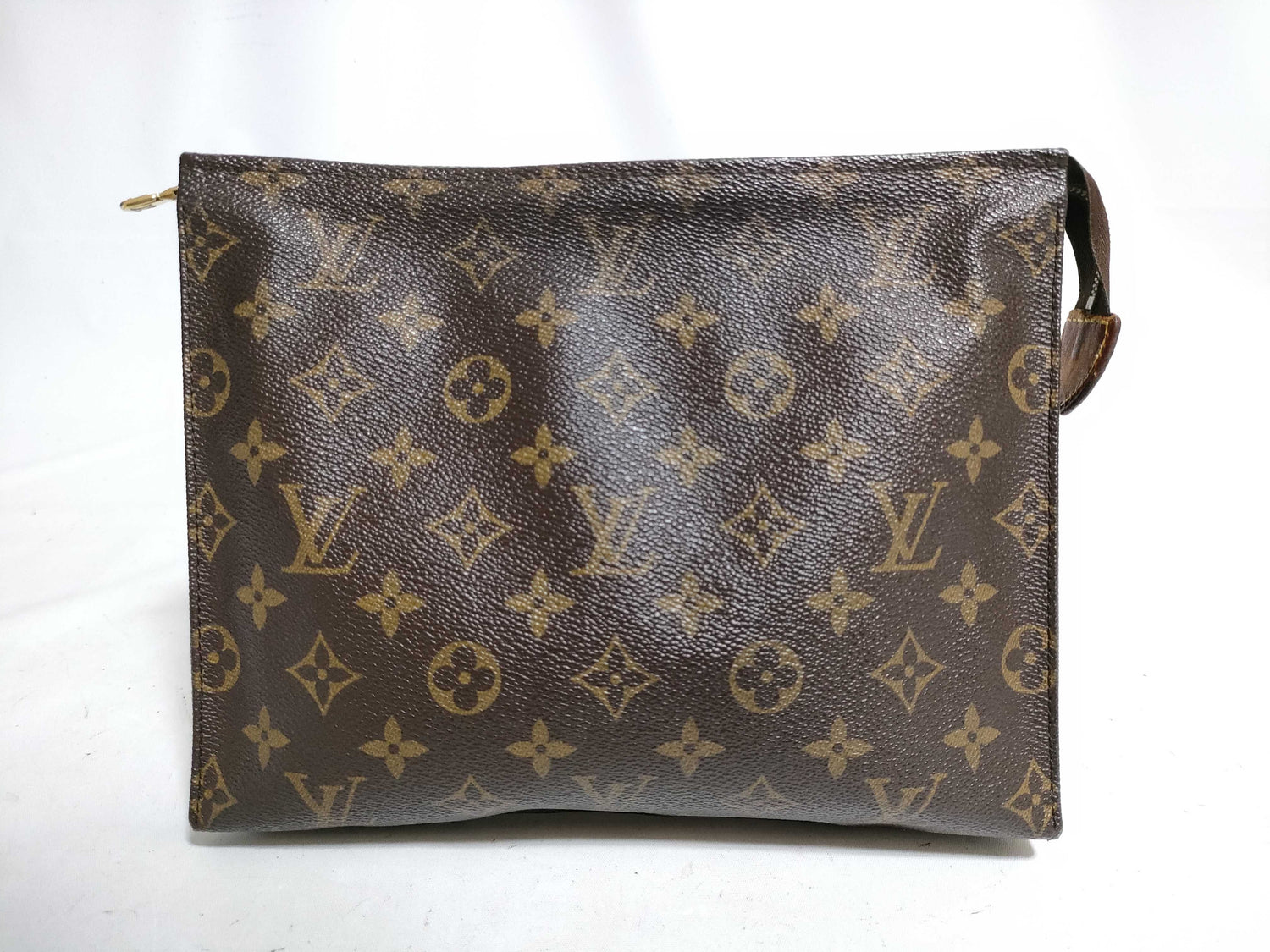 LOUIS VUITTON Monogram Poche Toilette 26 872TH Pouch