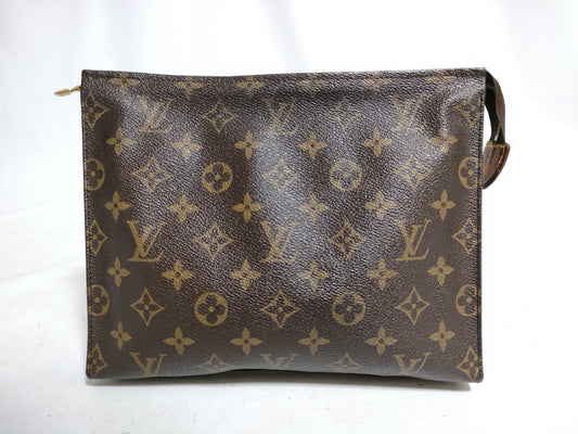 LOUIS VUITTON Monogram Poche Toilette 26 872TH Pouch