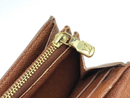 LOUIS VUITTON Monogram Louis Vuitton Monogram Portefeuille Sarah TH0016 Wallet