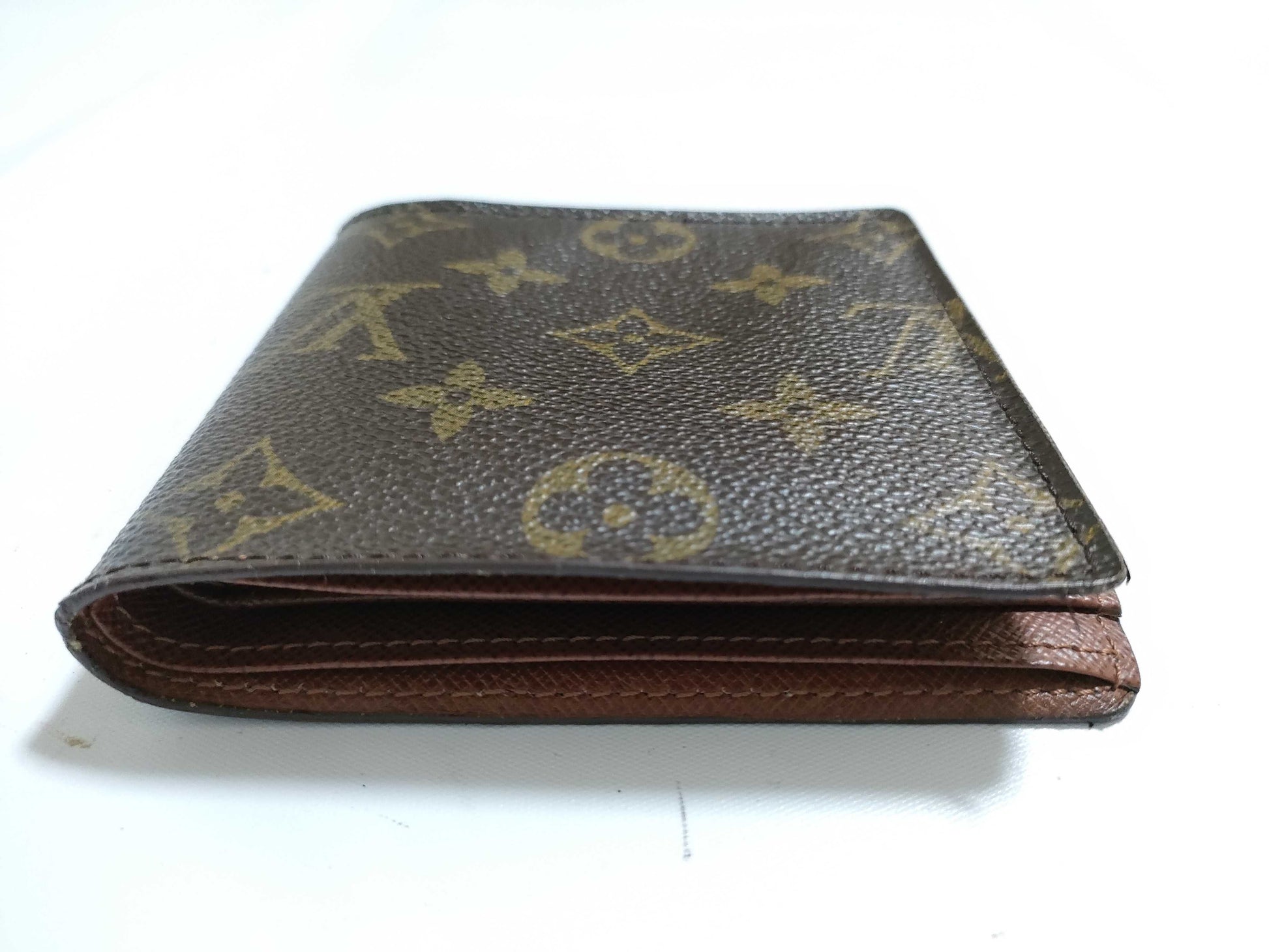 LOUIS VUITTON RFID Unverifiable Monogram Louis Vuitton Monogram Marco CT3087 Wallet