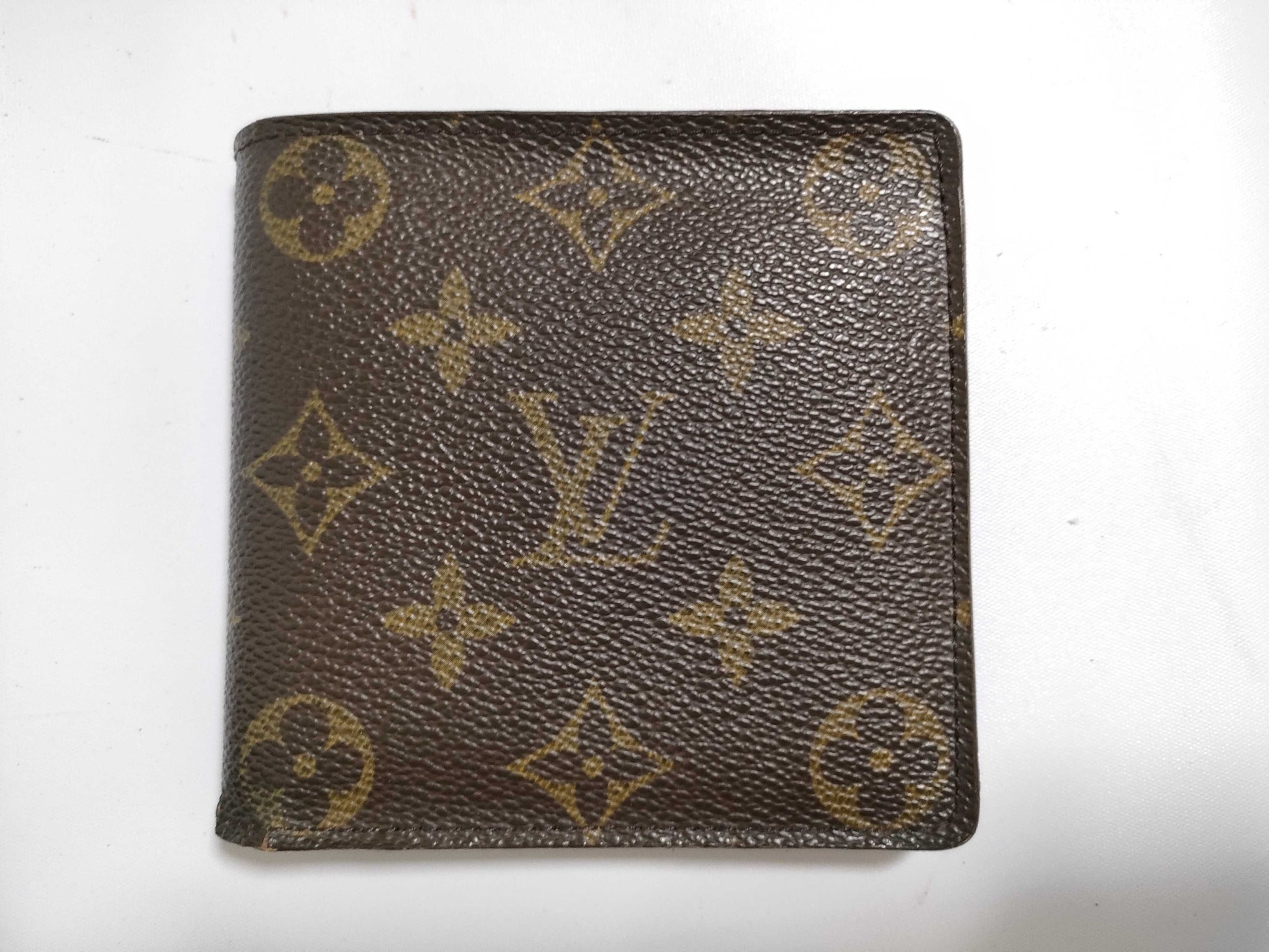 LOUIS VUITTON RFID Unverifiable Monogram Louis Vuitton Monogram Marco CT3087 Wallet