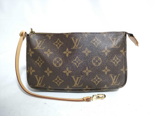 LOUIS VUITTON Monogram Accessoires CA0052 Pouch