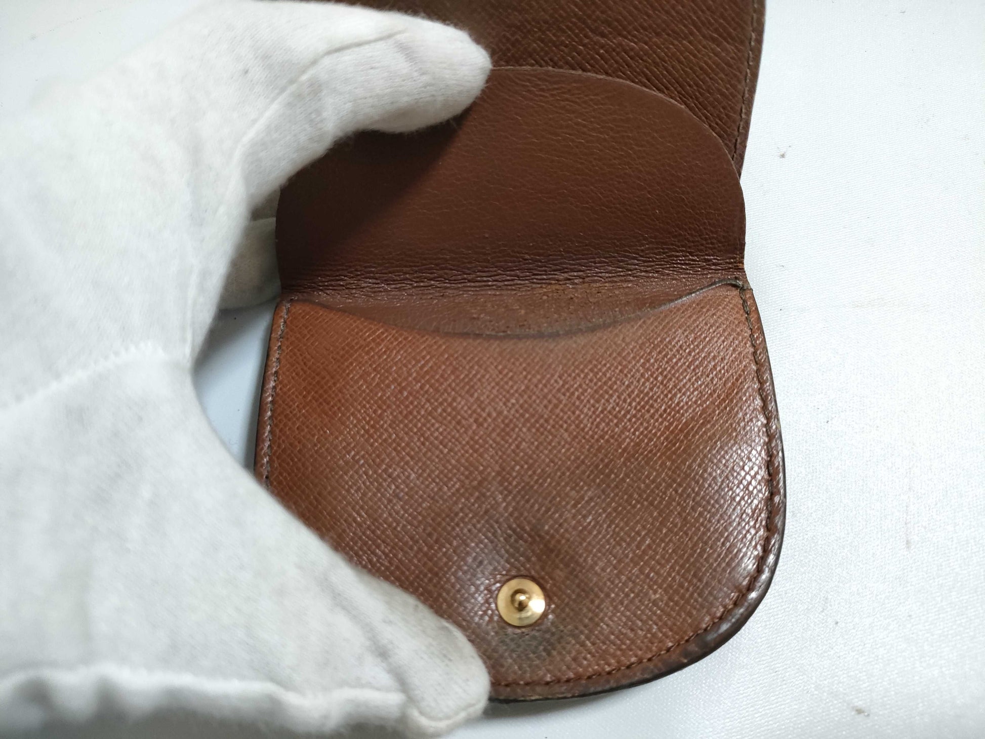 LOUIS VUITTON RFID verification failed. Monogram Louis Vuitton Monogram Porte Monnaie Coin Case CT0970
