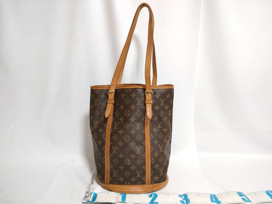 LOUIS VUITTON Monogram Bucket GM Pouch Handbag
