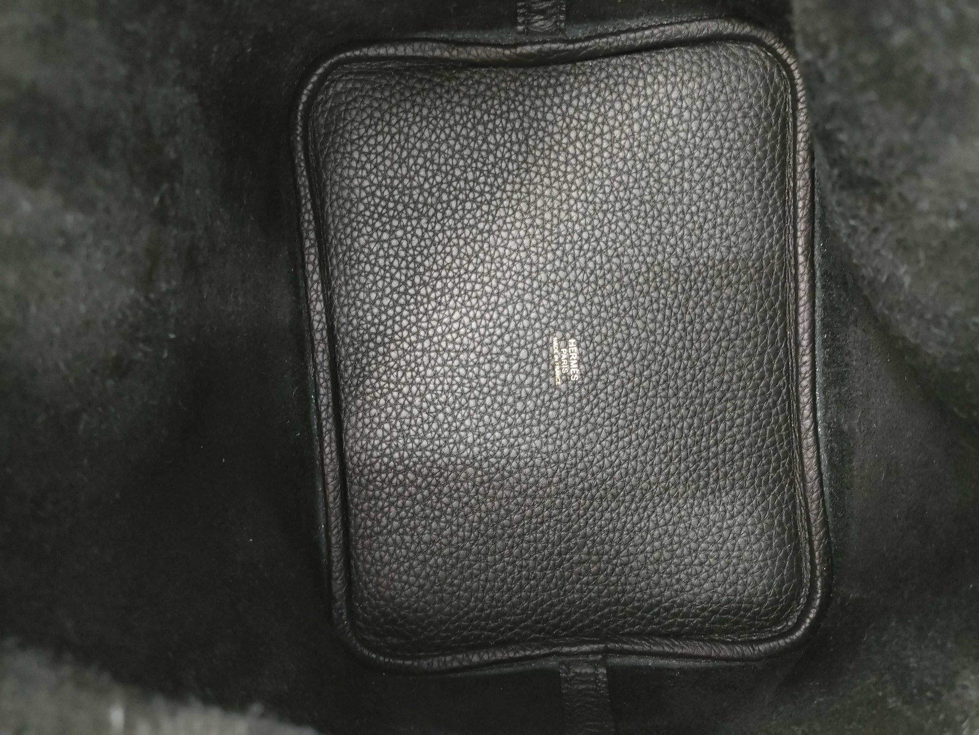 HERMES Picotin Lock MM Taurillon Clemence Leather Handbag, Black, G Hardware, Z Stamp