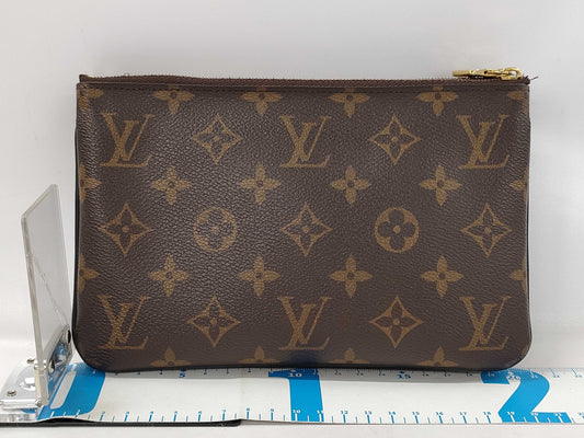 LOUIS VUITTON Monogram Giant Reverse Double Zip Pochette M69203/RFID Pouch