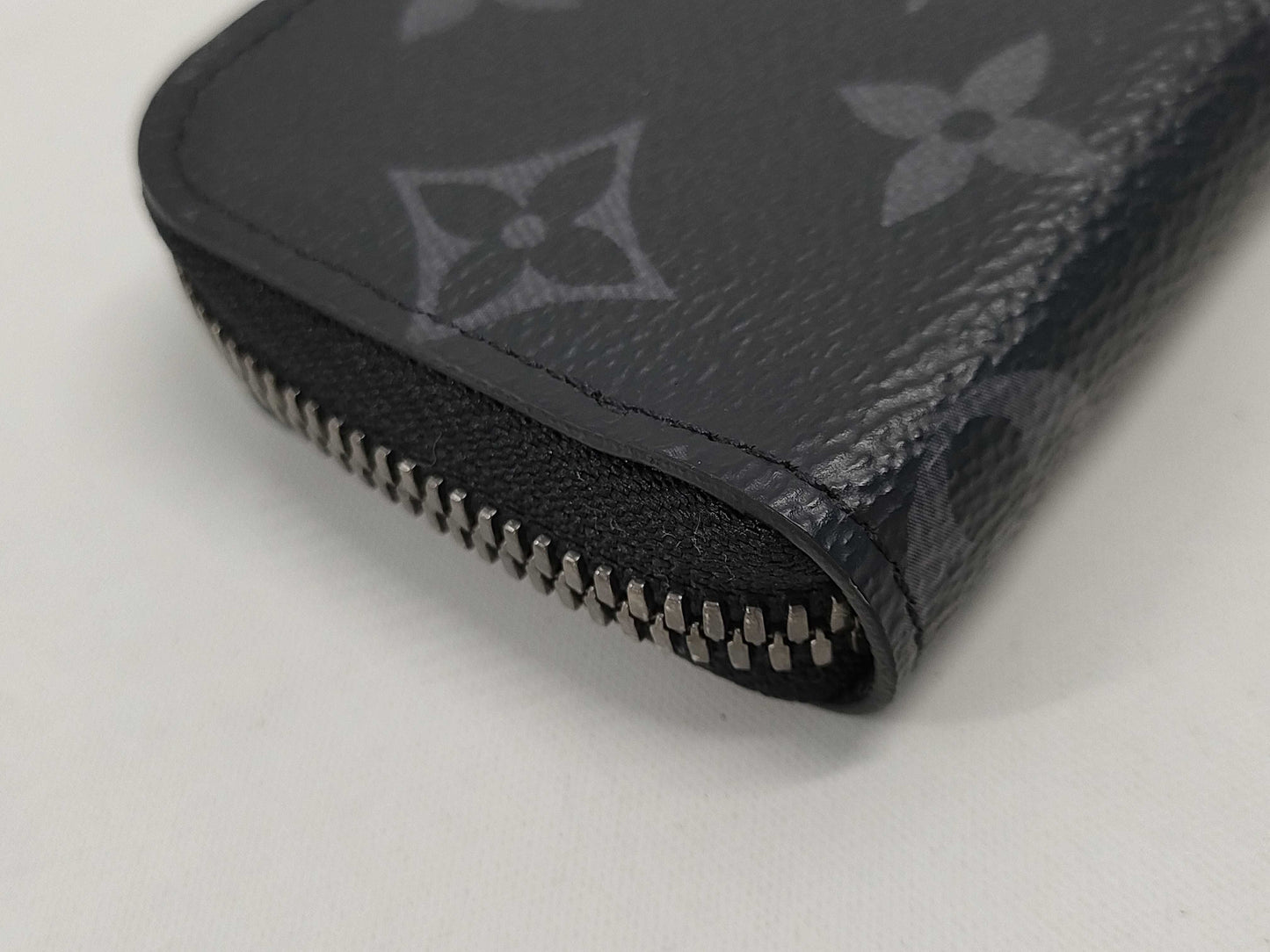 LOUIS VUITTON Monogram Eclipse Porte Monnaie Jour M63536/RFID Coin Case