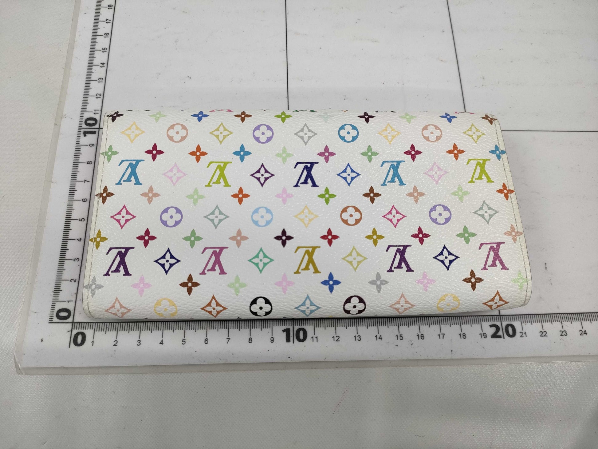 LOUIS VUITTON Monogram Multicolore Sarah Portefeuille M93744/TH1029 Wallet