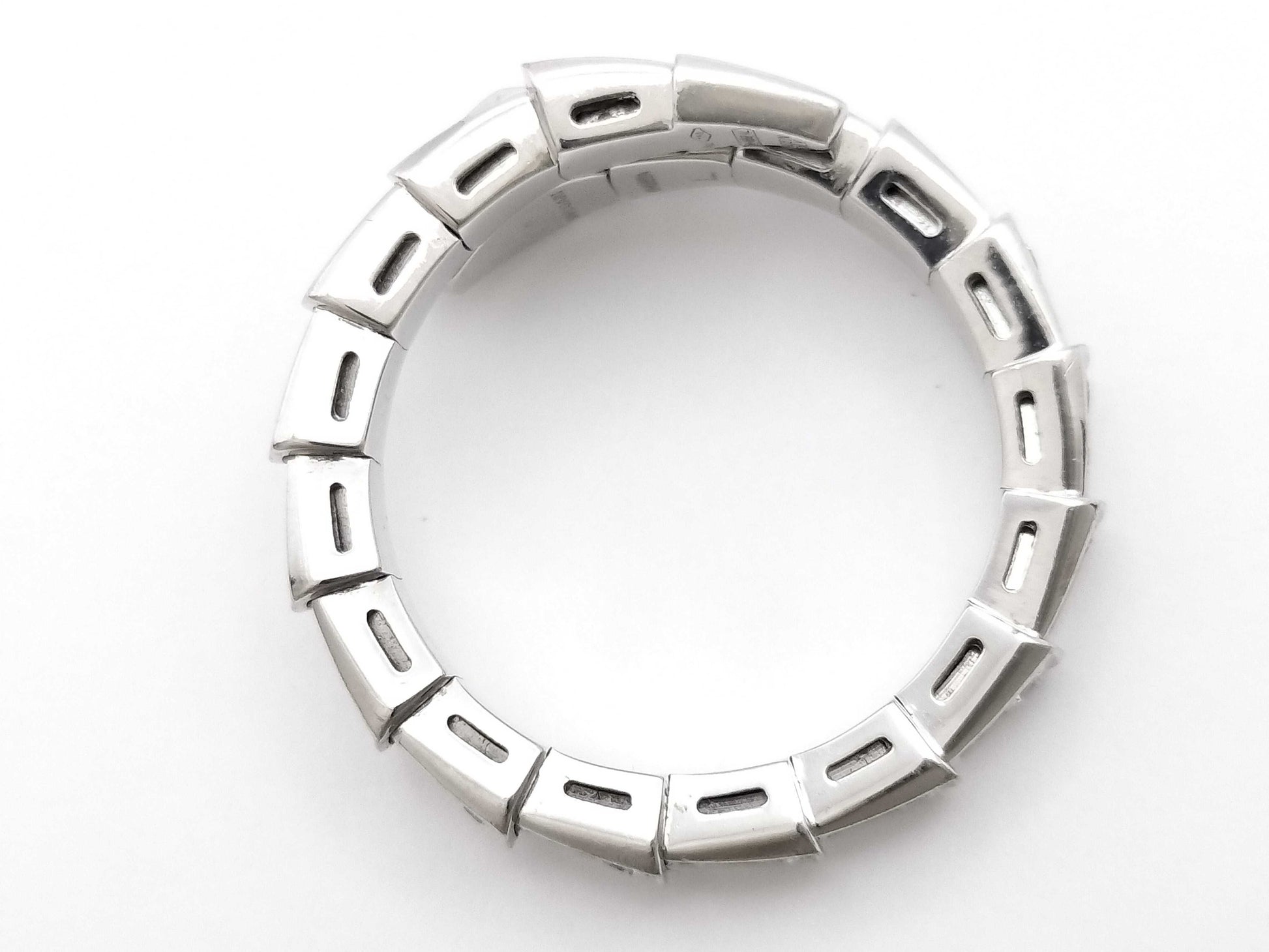 BVLGARI Serpenti Viper L Full Diamond WG Au750 7.0g Ring 