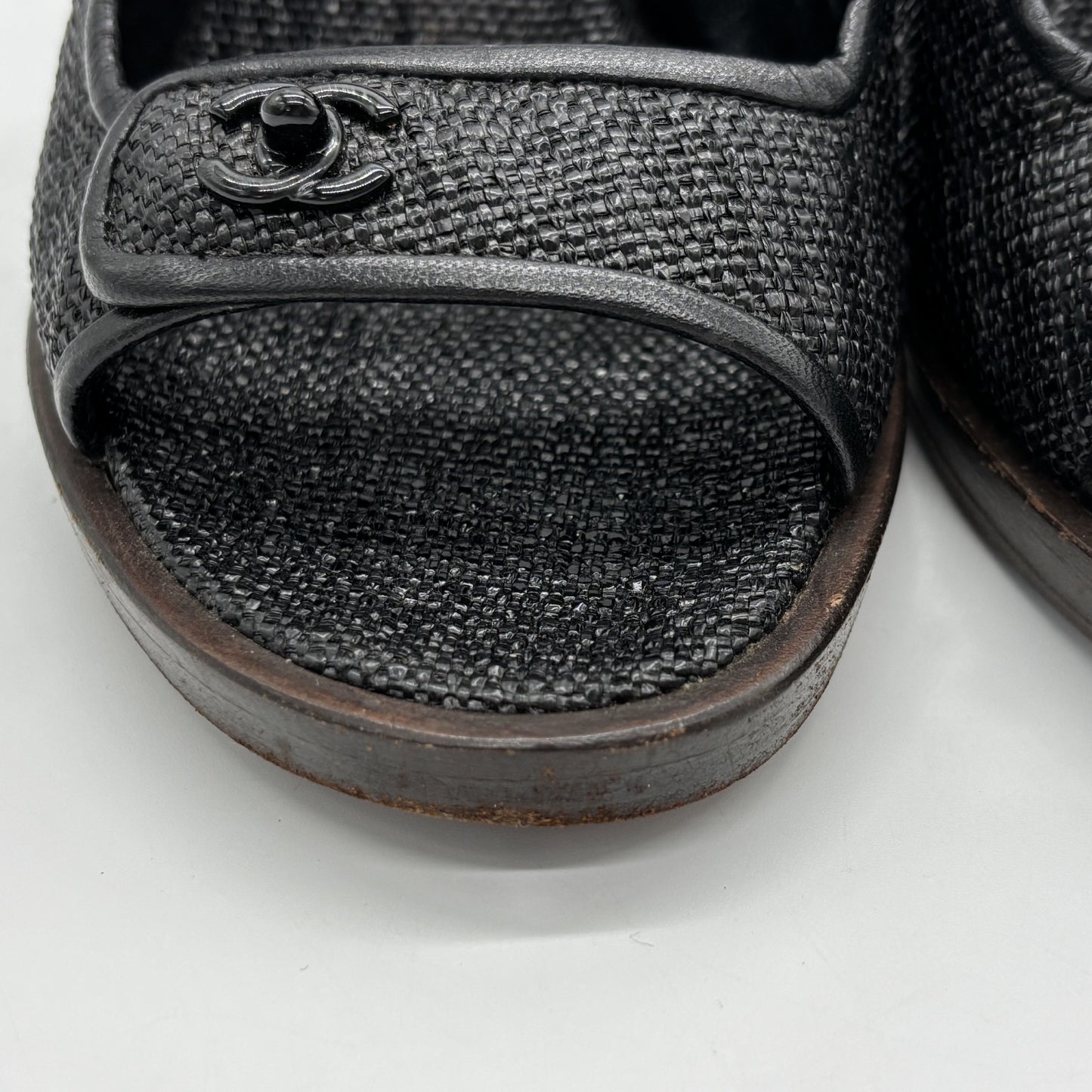 CHANEL Leather Black Raffia Leather Wood Turnlock Sandals Size #35/22.5cm