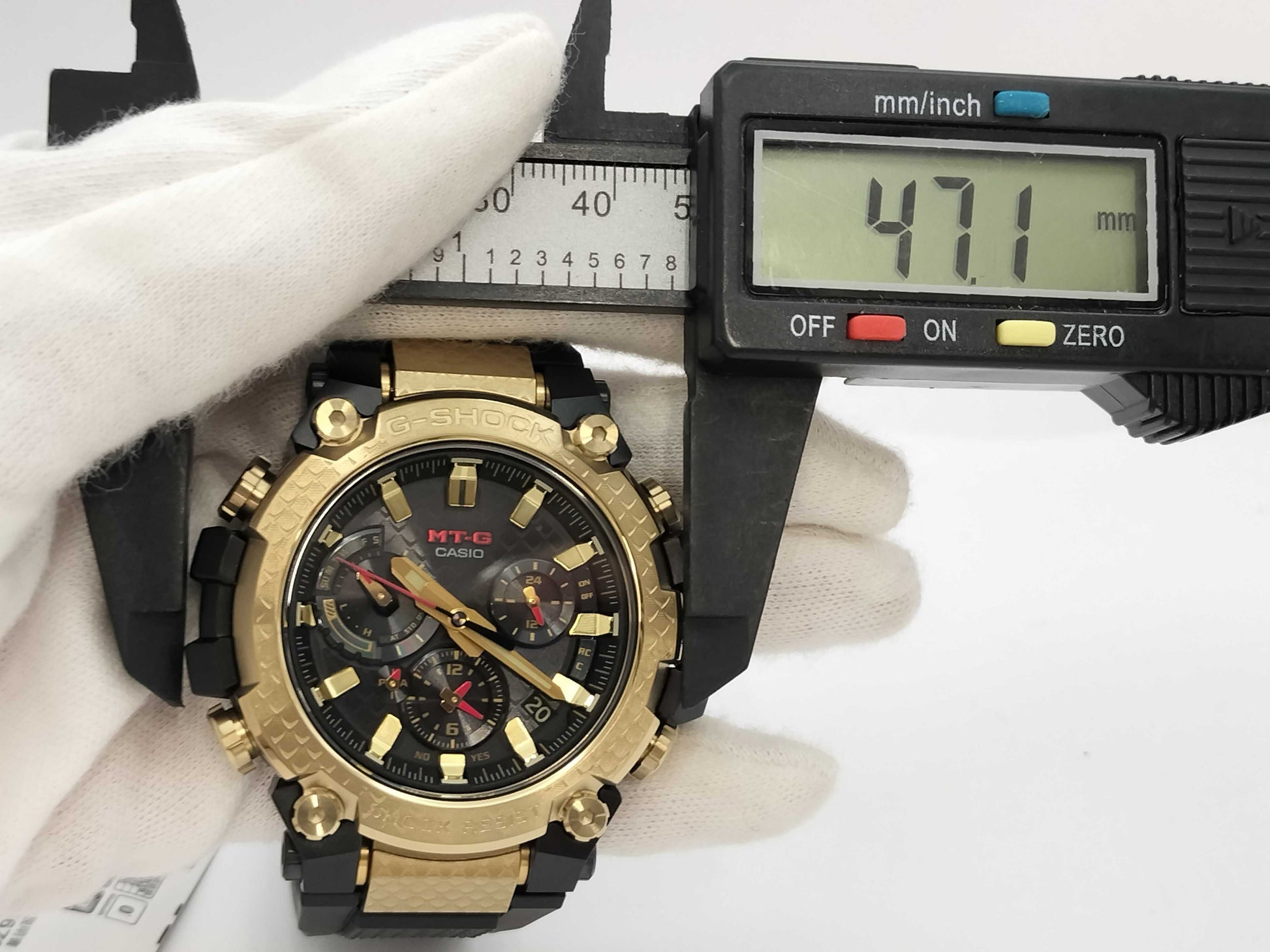 CASIO G-SHOCK MTG-B3000CXD-9AJR D636ZL Men's Watch
