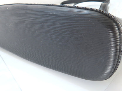 LOUIS VUITTON Epi Lussac Noir VI0976 Bag