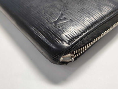 LOUIS VUITTON Epi Zippy Wallet Noir CA2183 Wallet