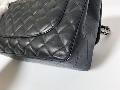 CHANEL Deca Matelasse 30 Lambskin Silver Hardware Seal Shoulder Bag