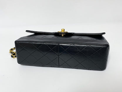 CHANEL Matelasse Lambskin Shoulder Bag with Seal