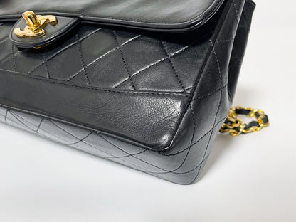 CHANEL Matelasse Lambskin Shoulder Bag with Seal