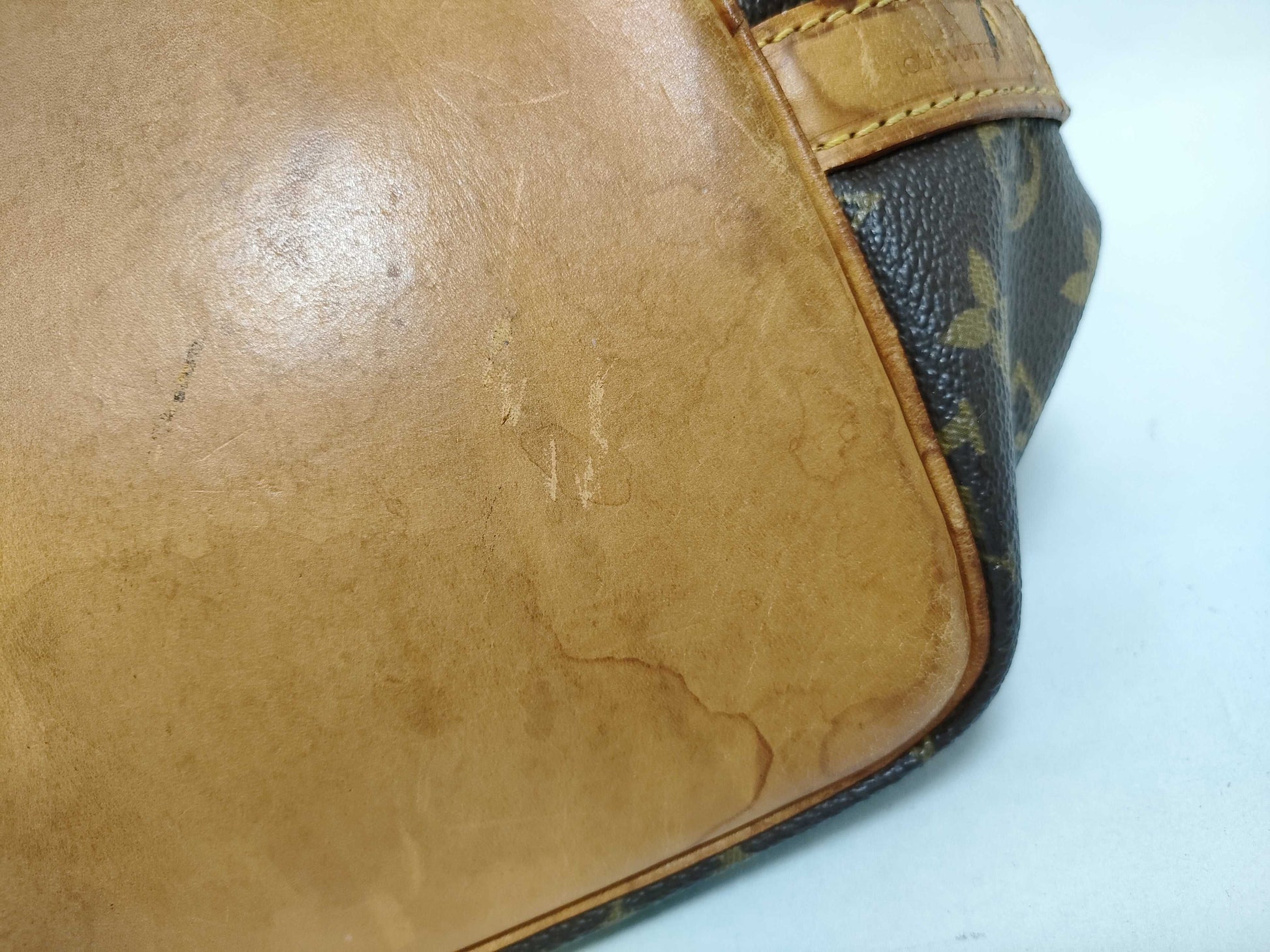 LOUIS VUITTON RFID Unverifiable Monogram LV Monogram Noe Shoulder Bag