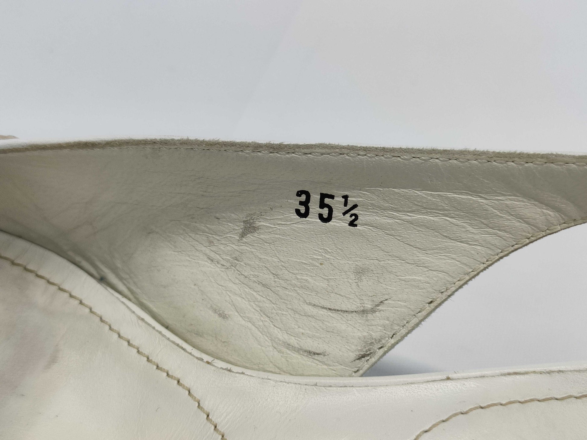 TODS Pumps Size 35 1/2
