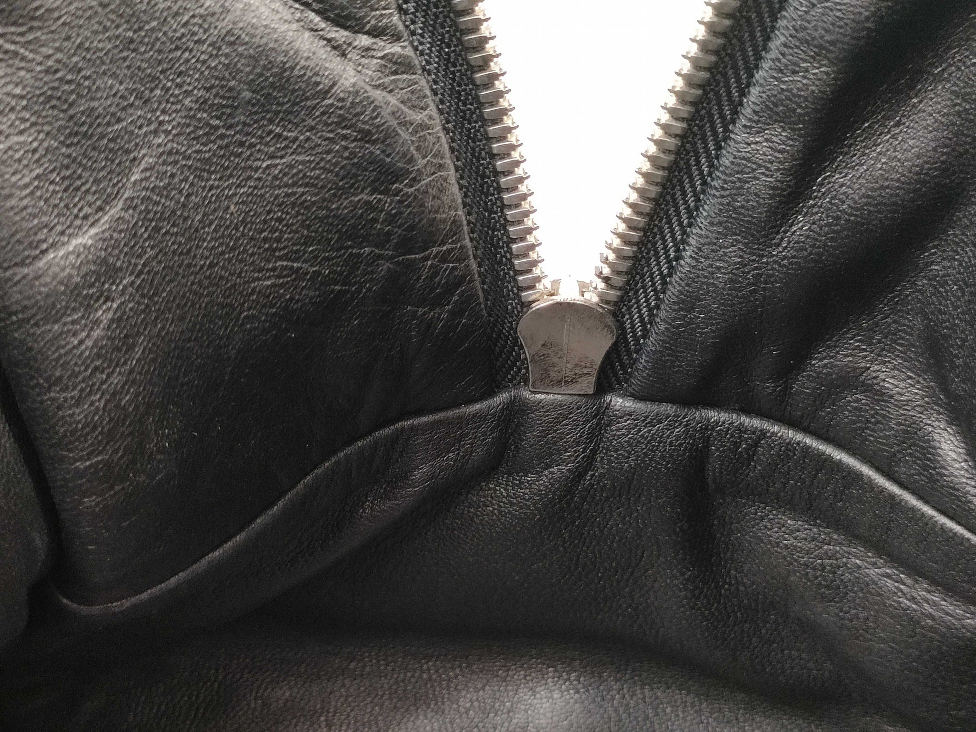 LOEWE Amazona Boston Bag