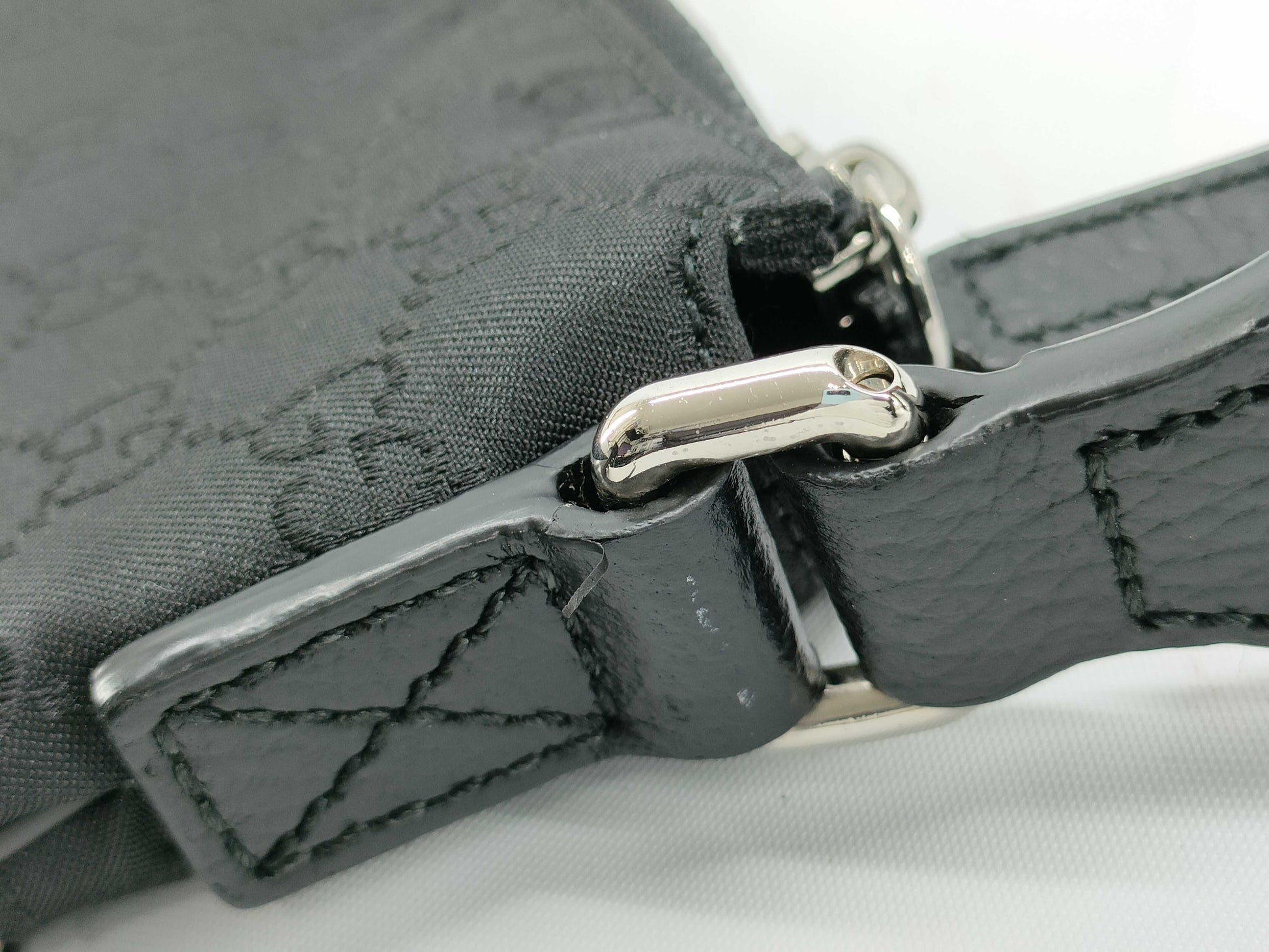GUCCI GG Nylon/Leather Shoulder Bag 449183