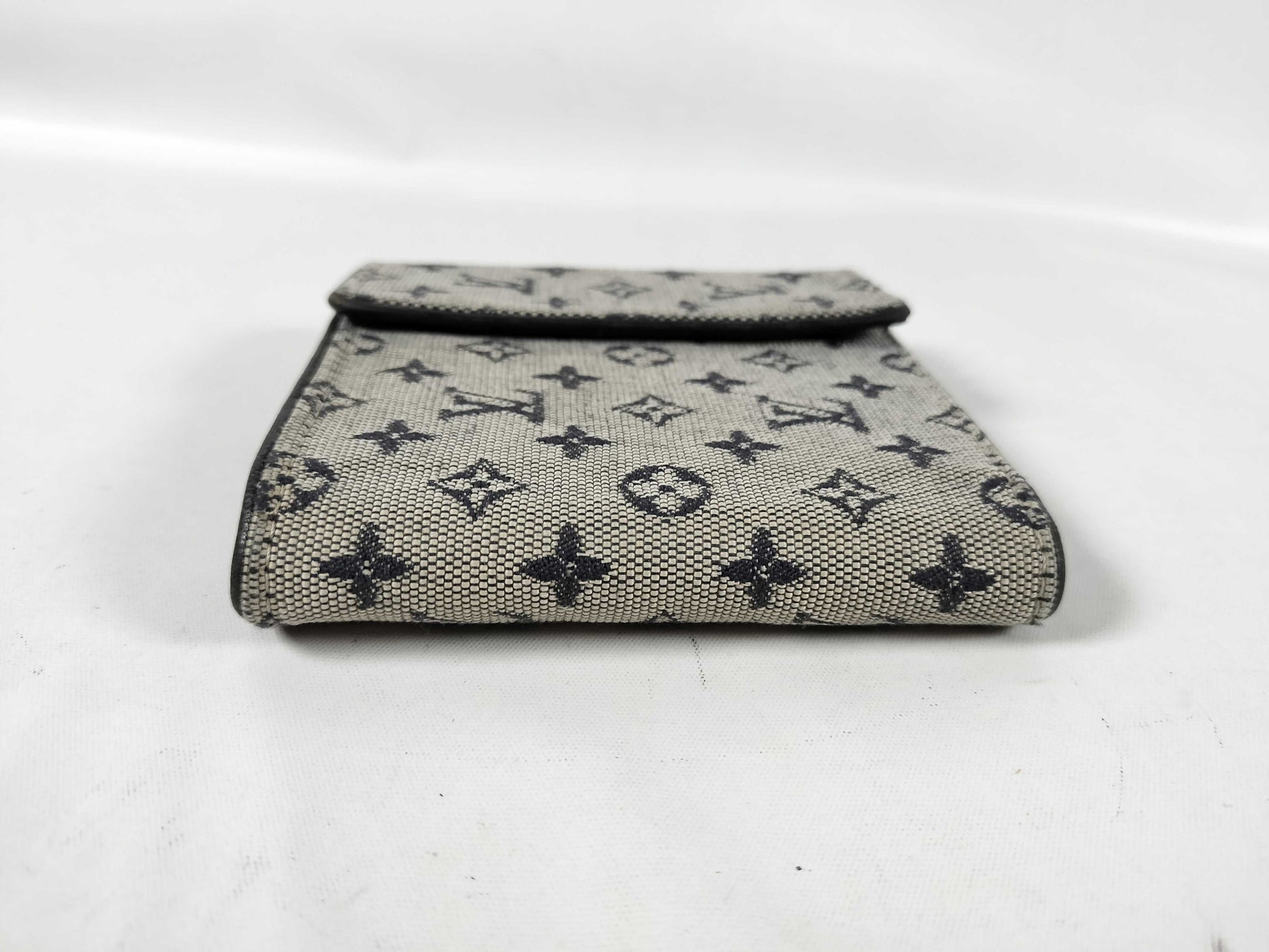 LOUIS VUITTON TH1012 Monogram Mini Louis Vuitton Monogram Mini Porte-Bieger Carte Credit Monet M92239Wallet
