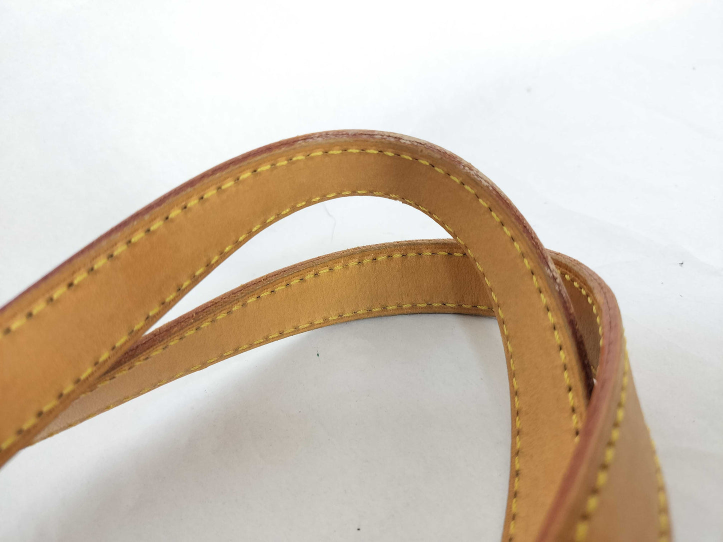 LOUIS VUITTON AR1927 Monogram LV Mono Bucket GM Handbag with Pouch AR1927