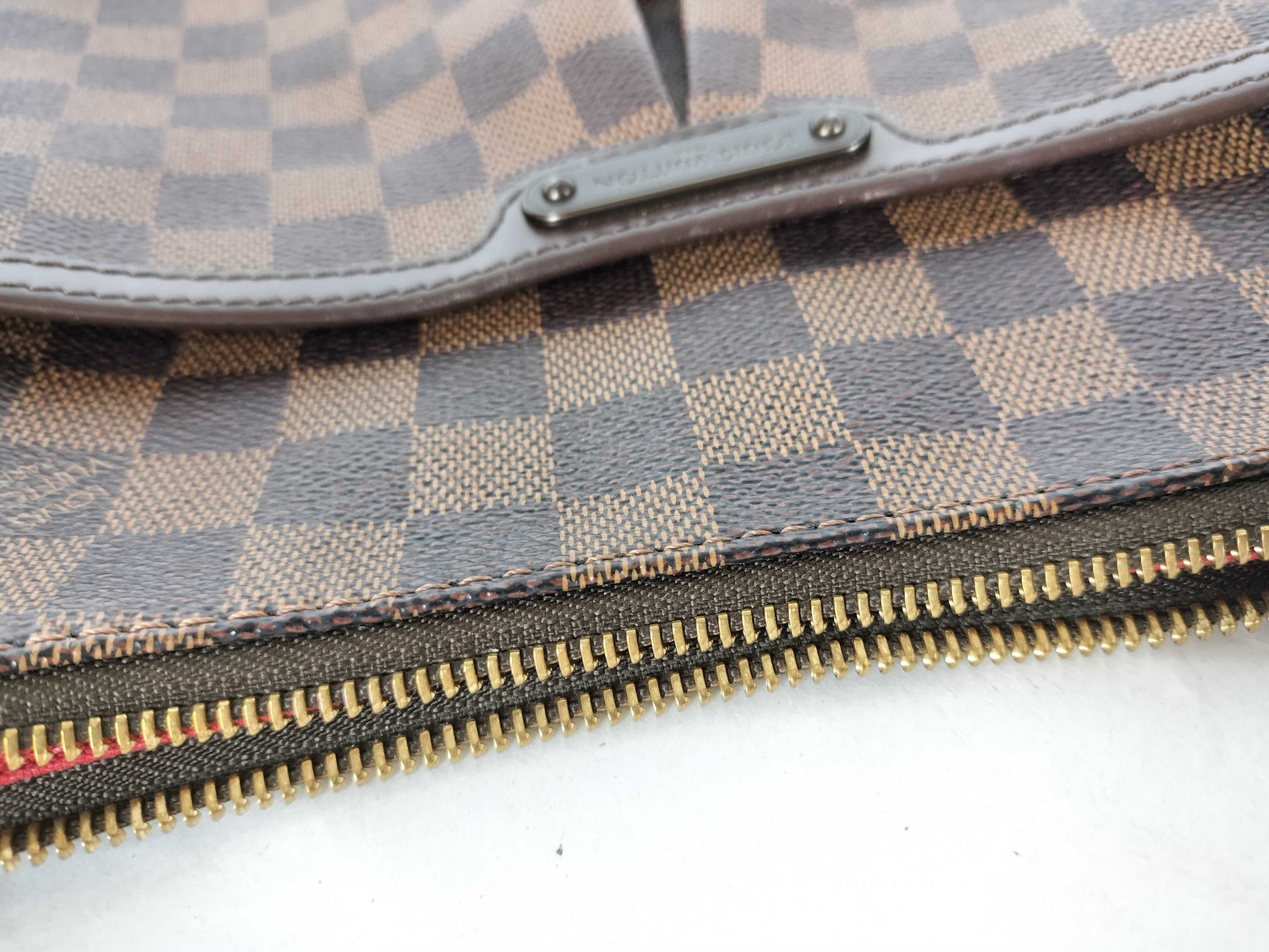 LOUIS VUITTON Damier LV Damier Bloomsbury Shoulder Bag