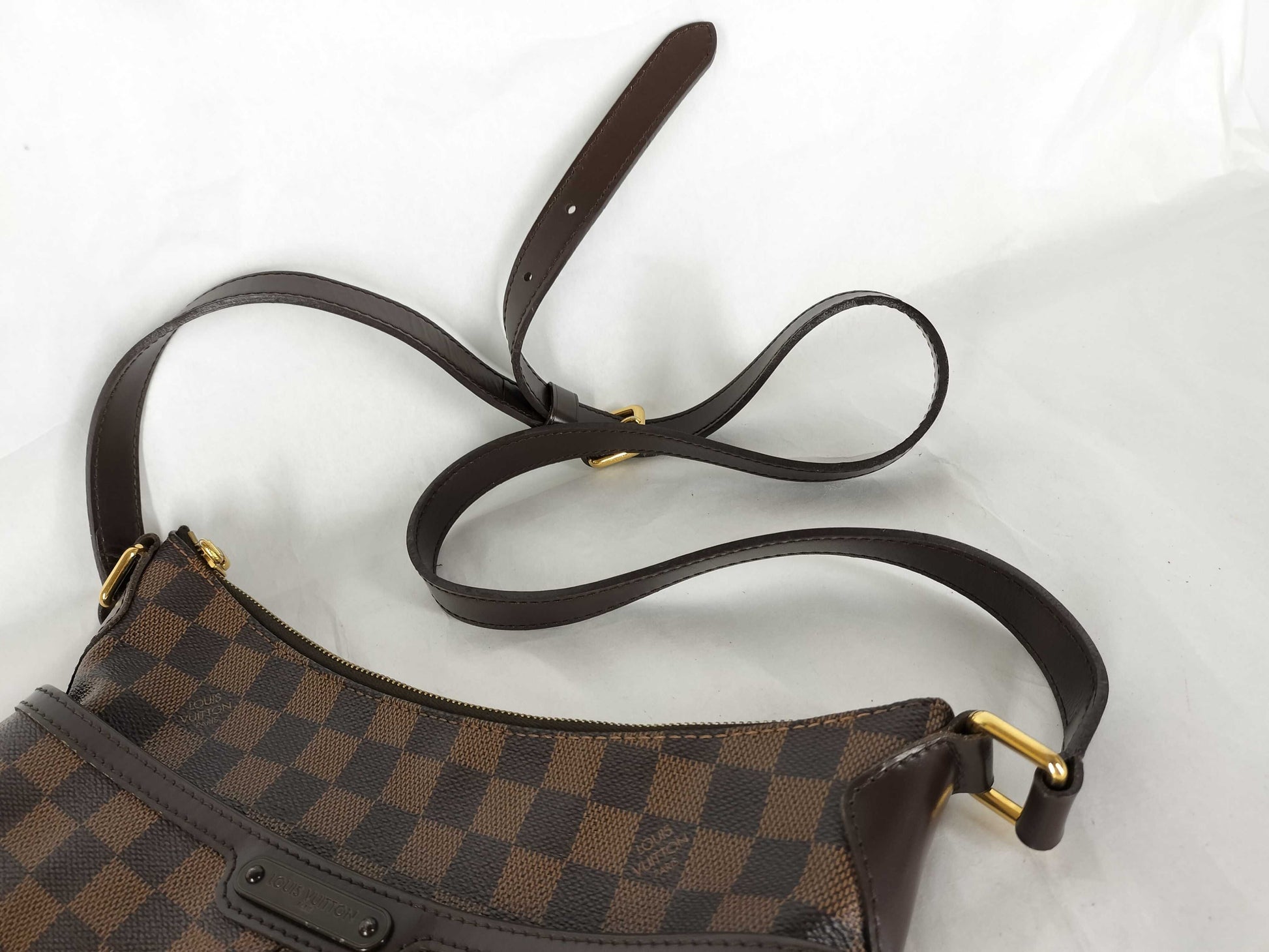 LOUIS VUITTON Damier LV Damier Bloomsbury Shoulder Bag
