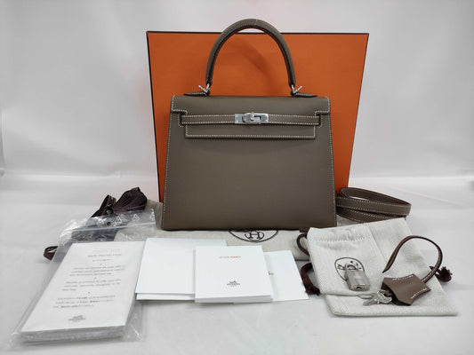 HERMES Kelly 25 Epsom Etoupe Silver Hardware SV B Stamp Handbag