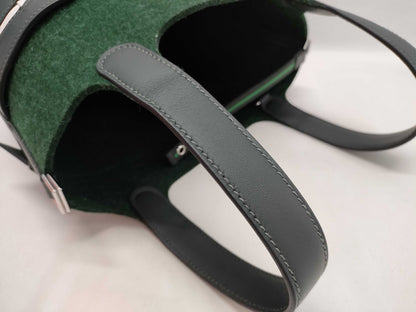 HERMES Picotin Lock 18 PM Go Team Vert Foncé Handbag with Silver Hardware and Stamped Silver.
