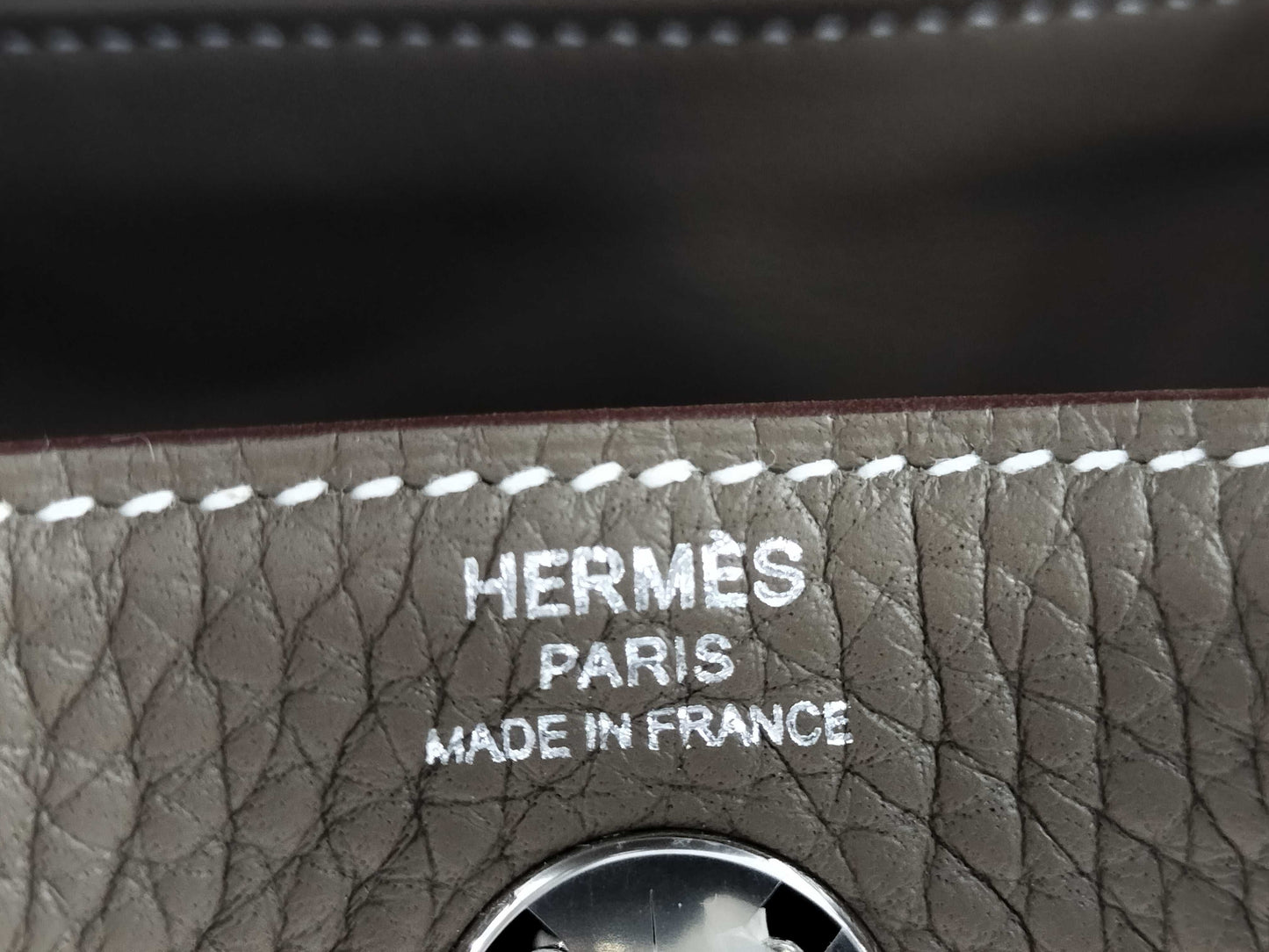 HERMES Lindy Mini Handbag in Taurillon Clemence Etoupe Leather with Silver Hardware and K Stamp