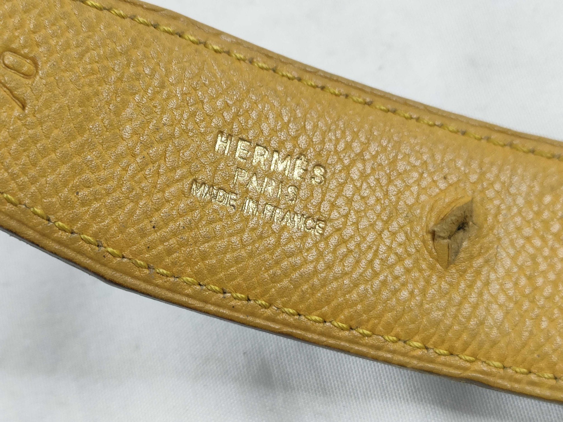 HERMES [Engraved] □A Hermes H Belt Black Jaune Belt