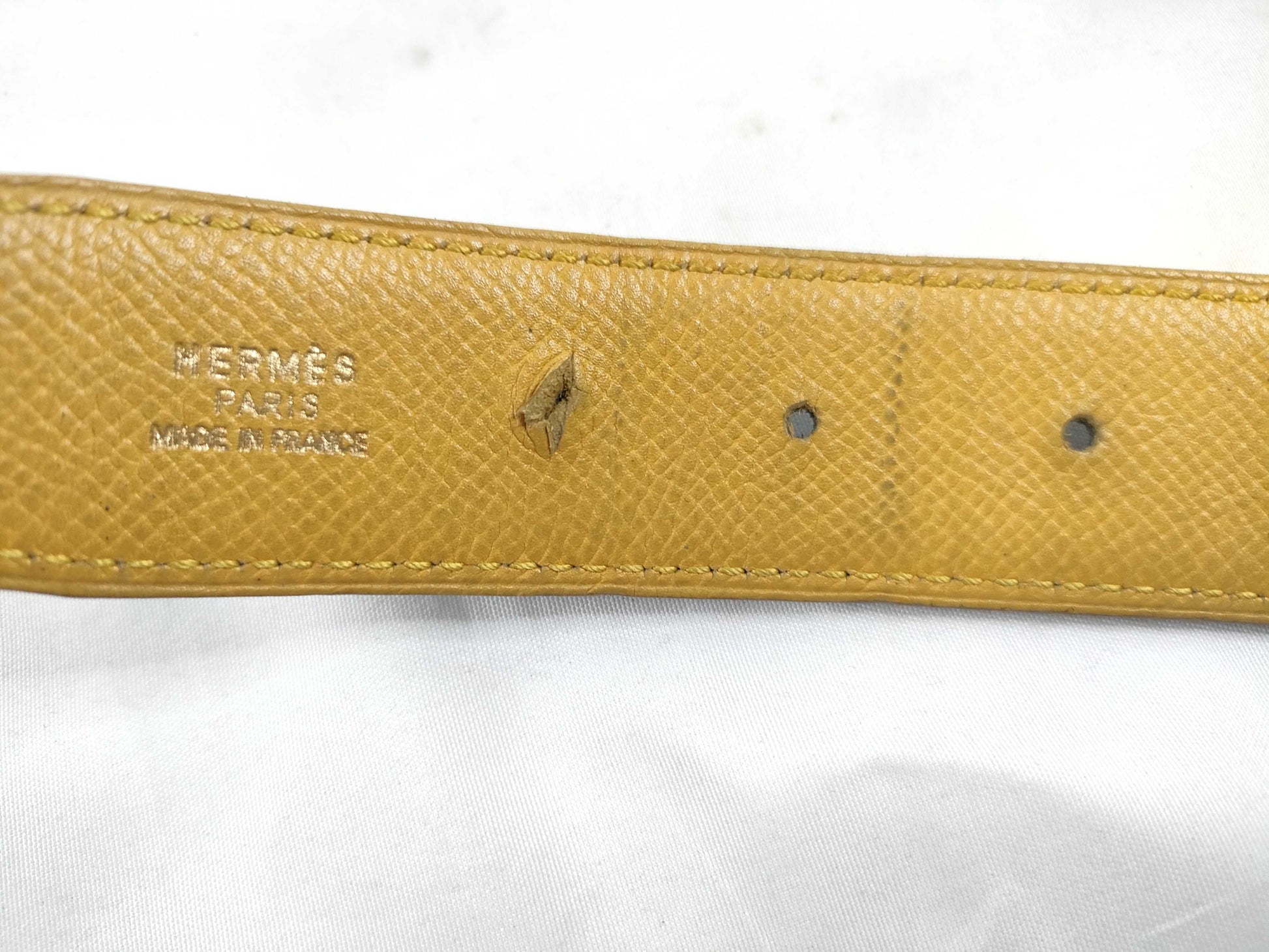 HERMES [Engraved] □A Hermes H Belt Black Jaune Belt