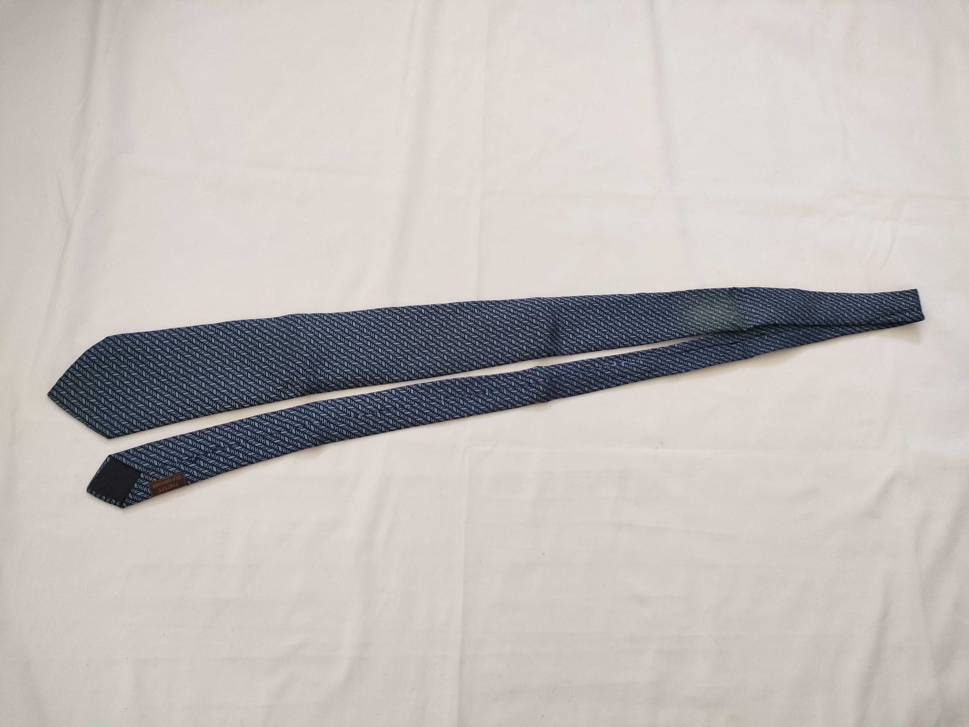 HERMES HERMES tie H pattern stains and fraying Other accessories