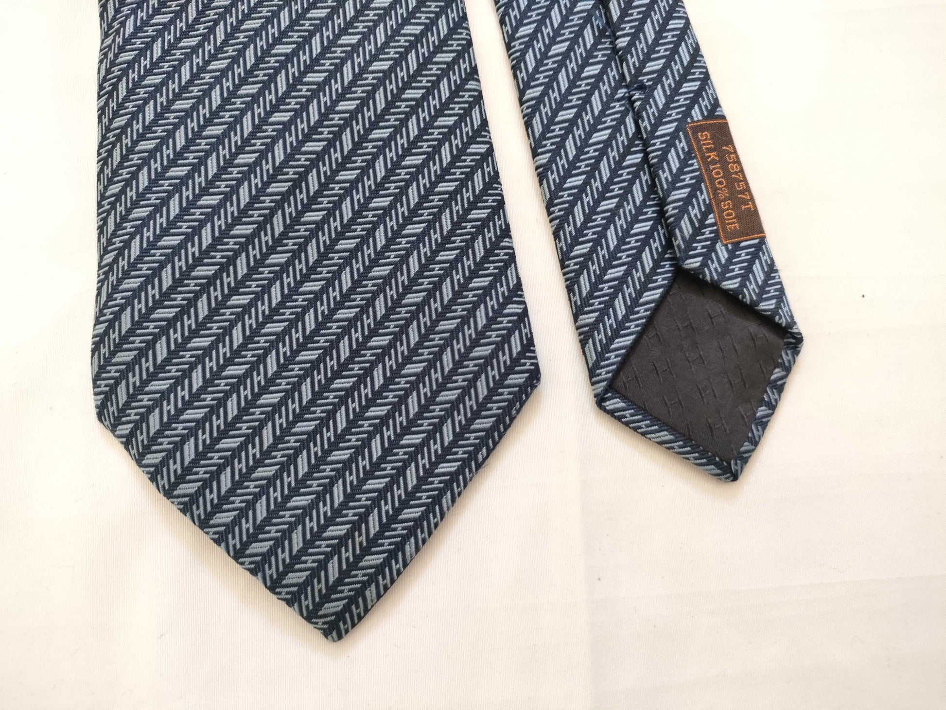 HERMES HERMES tie H pattern stains and fraying Other accessories