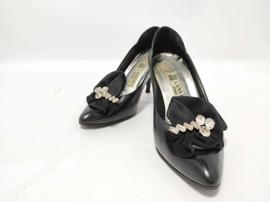 LANVIN shoes. Pumps