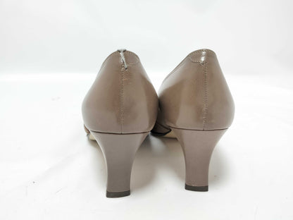 Mila Schon shoes. Pumps