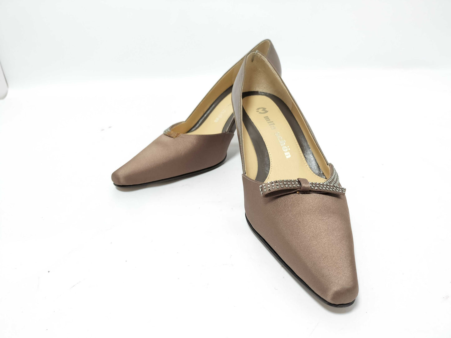 Mila Schon shoes. Pumps