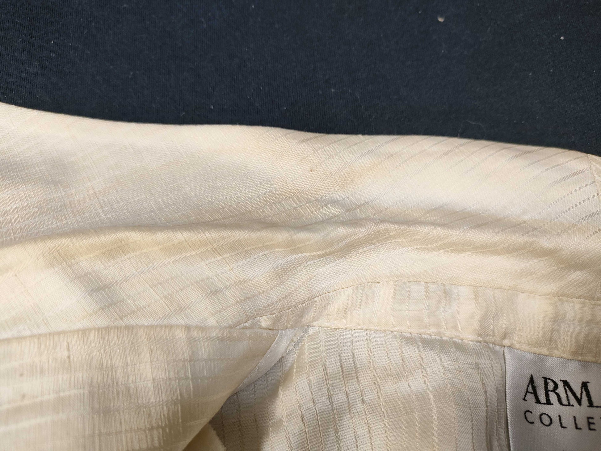 ARMANI COLLEZIONI clothing jacket