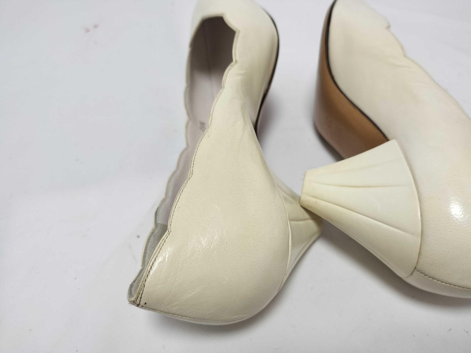 BVLGARI Bruno Magli pumps