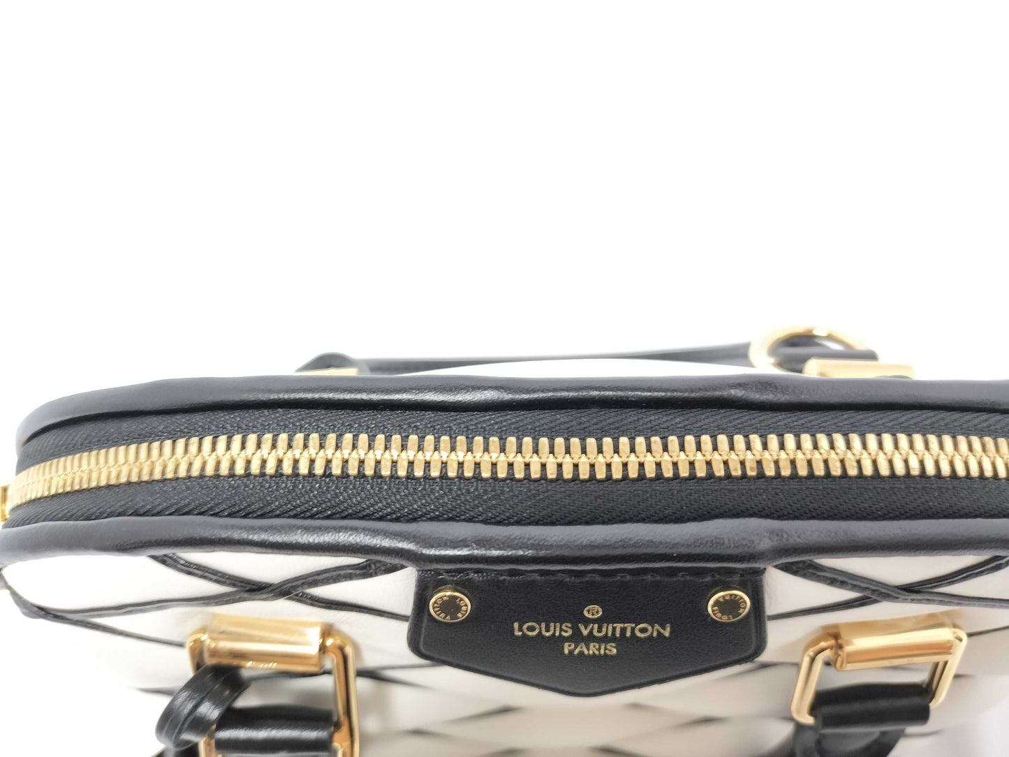 LOUIS VUITTON VUITTON handbag
