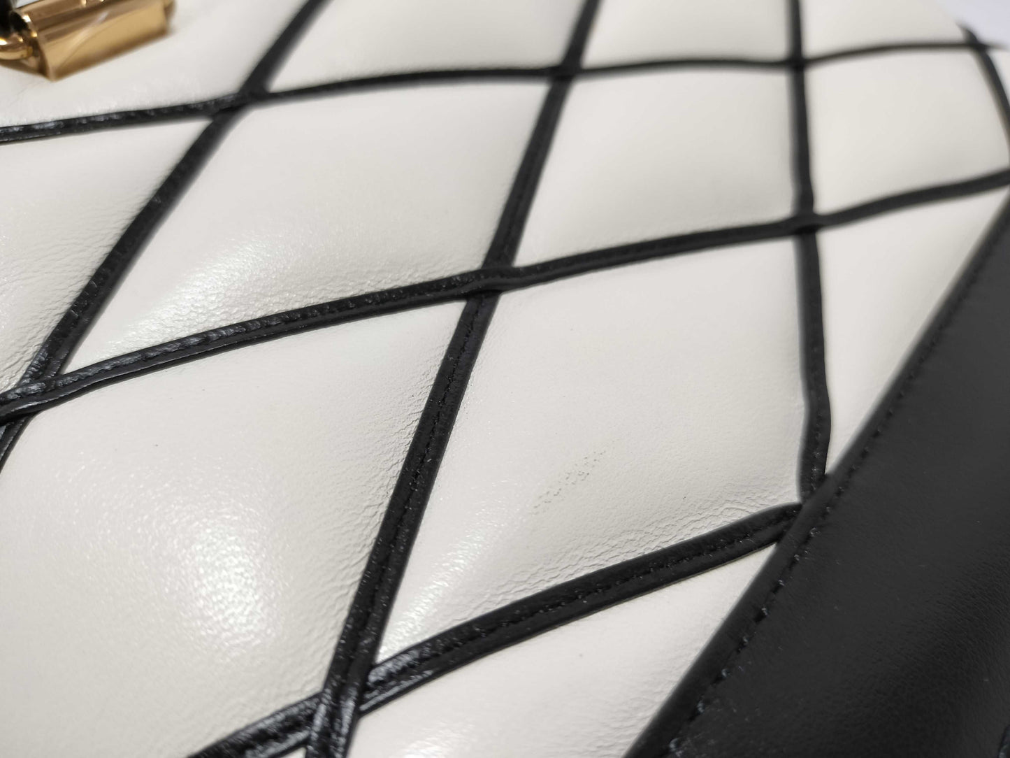 LOUIS VUITTON VUITTON handbag