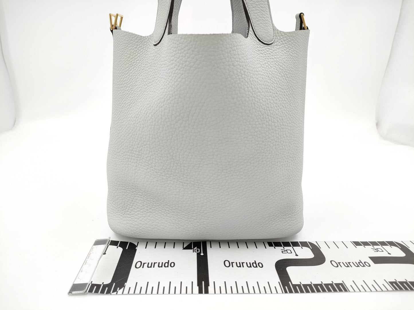 HERMES Picotin Lock MM Taurillon Gold Hardware U Stamp Handbag