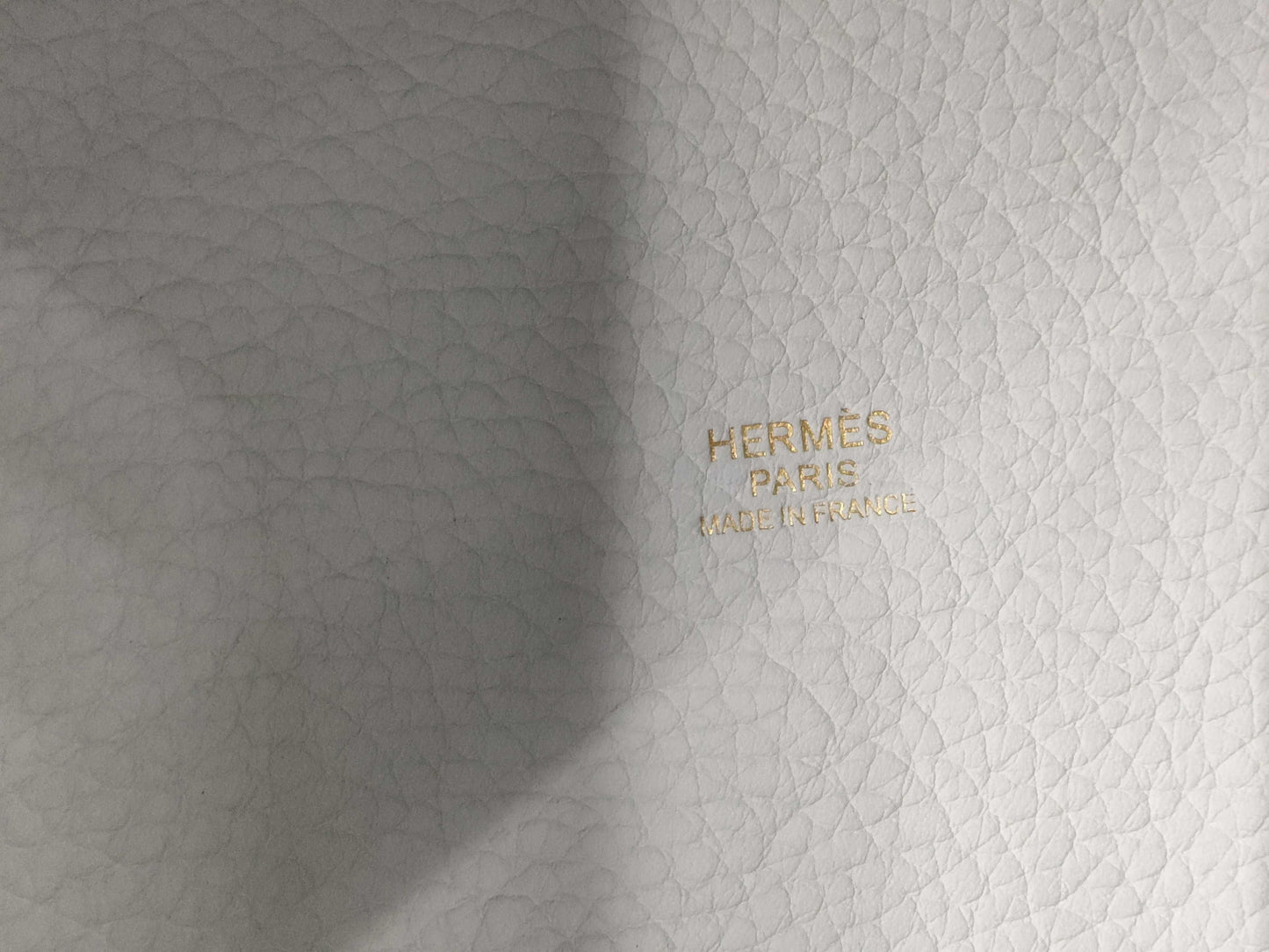 HERMES Picotin Lock MM Taurillon Gold Hardware U Stamp Handbag