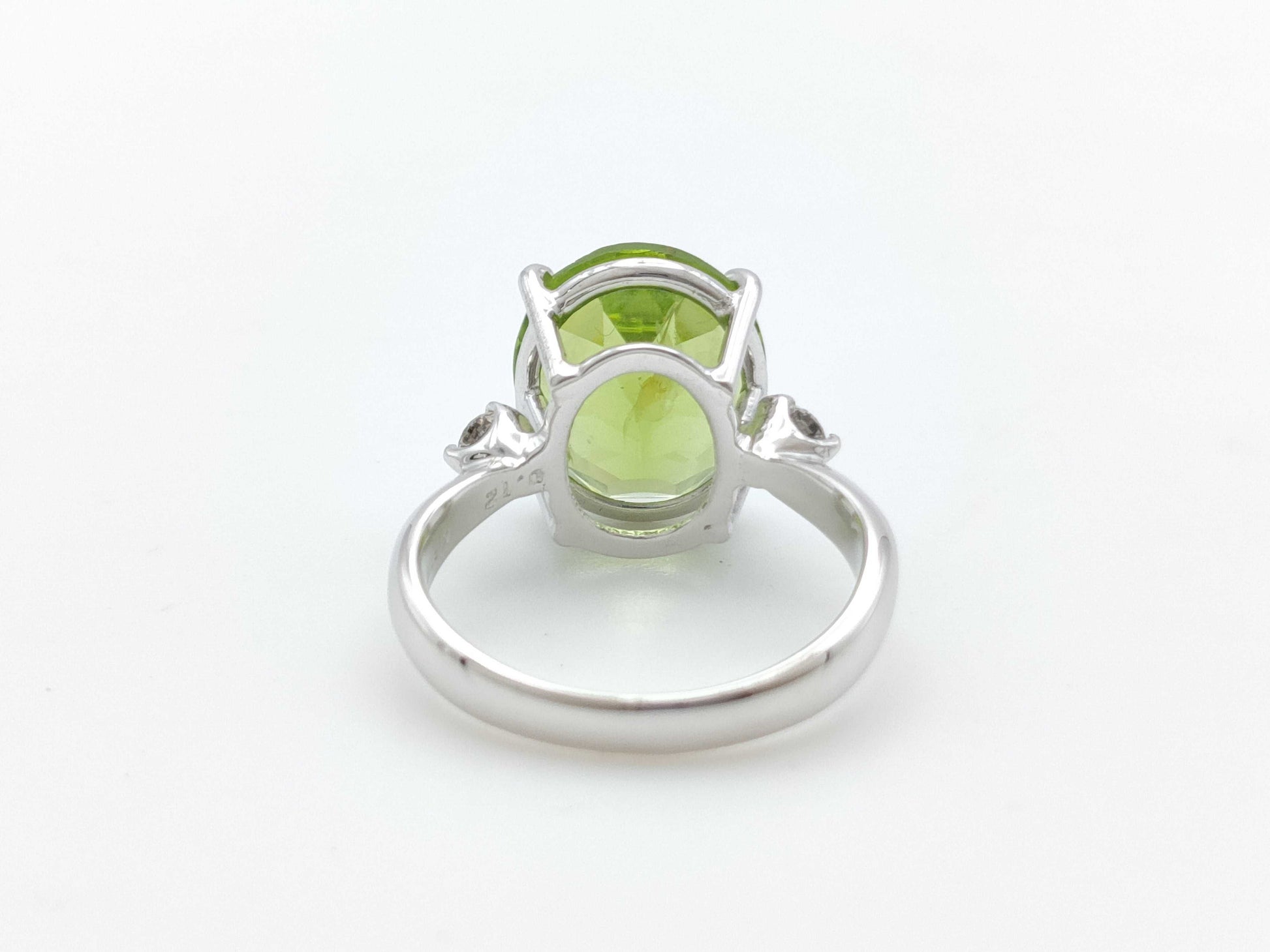 Peridot D0.12ct K18WG 4.9g Ring 