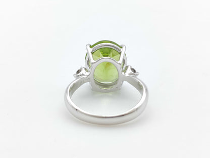 Peridot D0.12ct K18WG 4.9g Ring 