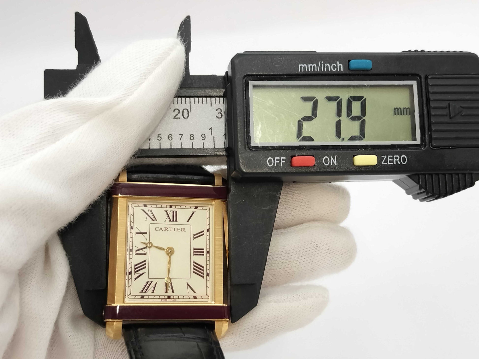 Cartier Tank Chinoise WGTA0204 4429499891DY Manual Winding 18K Gold Women's Watch