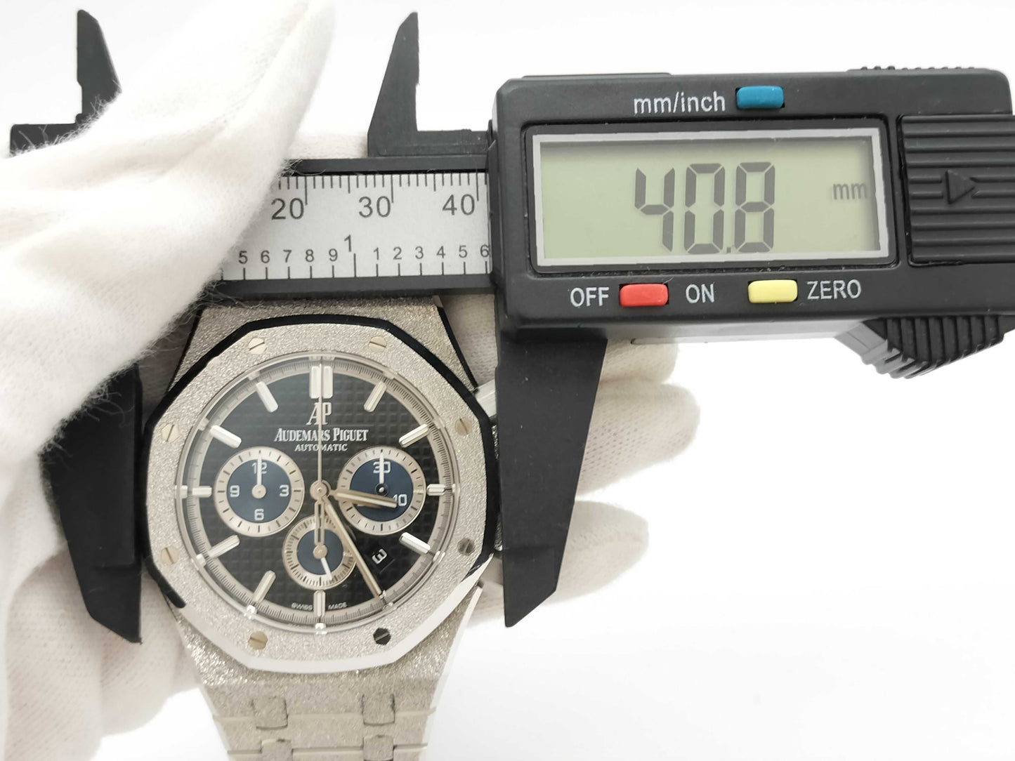 AUDEMARS PIGUET Royal Oak 26331BC.GG.1224BC.03 CW1817X Automatic Men's Watch